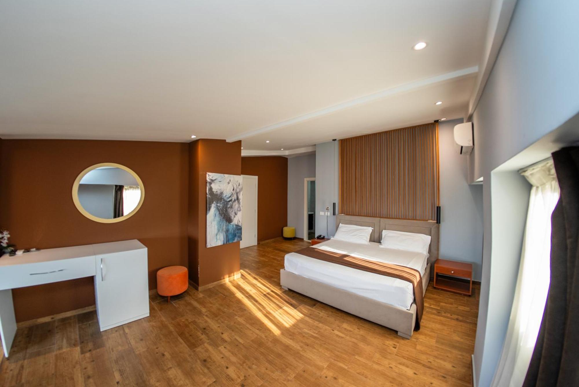 Olivar Hotel Tirana Selitë e Vogël Extérieur photo