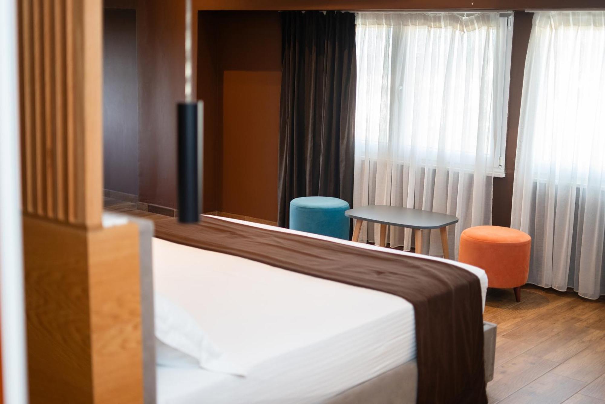Olivar Hotel Tirana Selitë e Vogël Extérieur photo