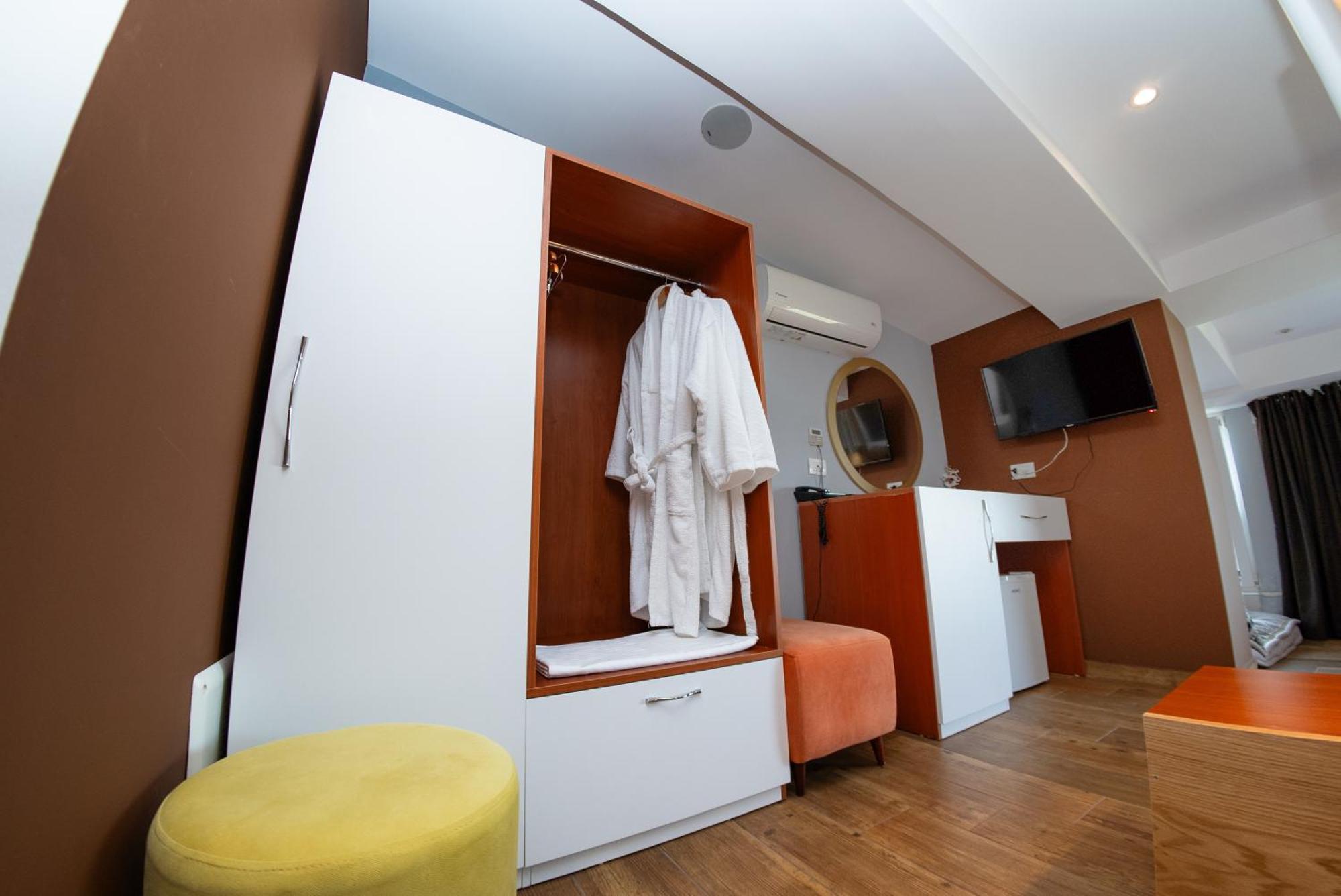Olivar Hotel Tirana Selitë e Vogël Extérieur photo